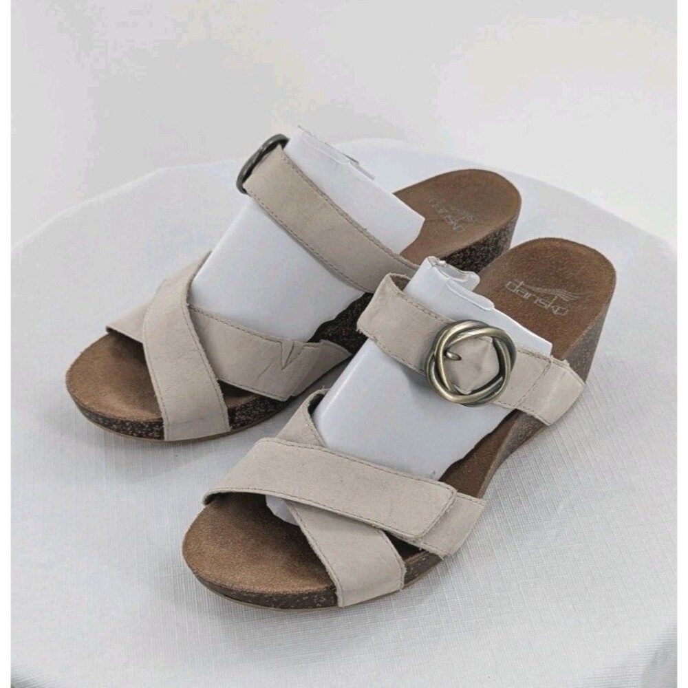 Dansko Slides Women Eur 40 Susie Shoes Sandals Bone Nubuck Wedge Straps Buckle